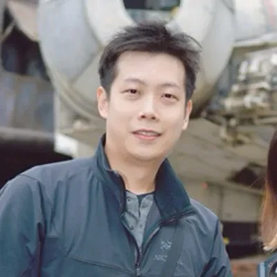 Portrait of Cary Huang